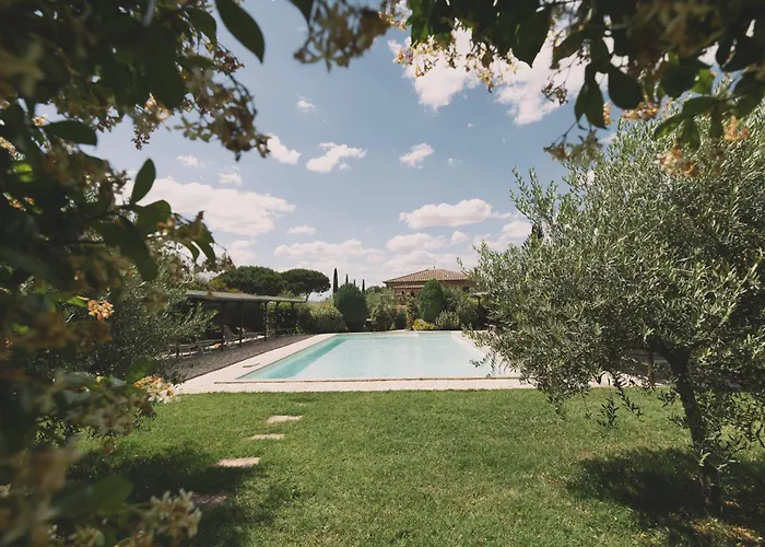 Villa Nobile Cortona family apartments